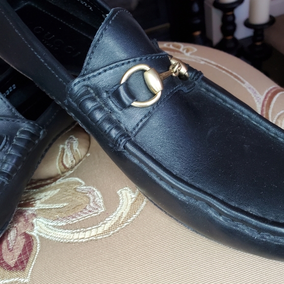 AUTHENTIC GUCCI Black Driving Loafers - Picture 2 of 10